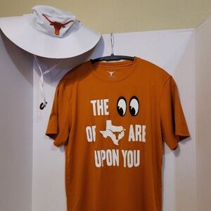 Texas Longhorns Burnt Orange T-Shirt YOUTH XL and Licensed OSFA Hat Set